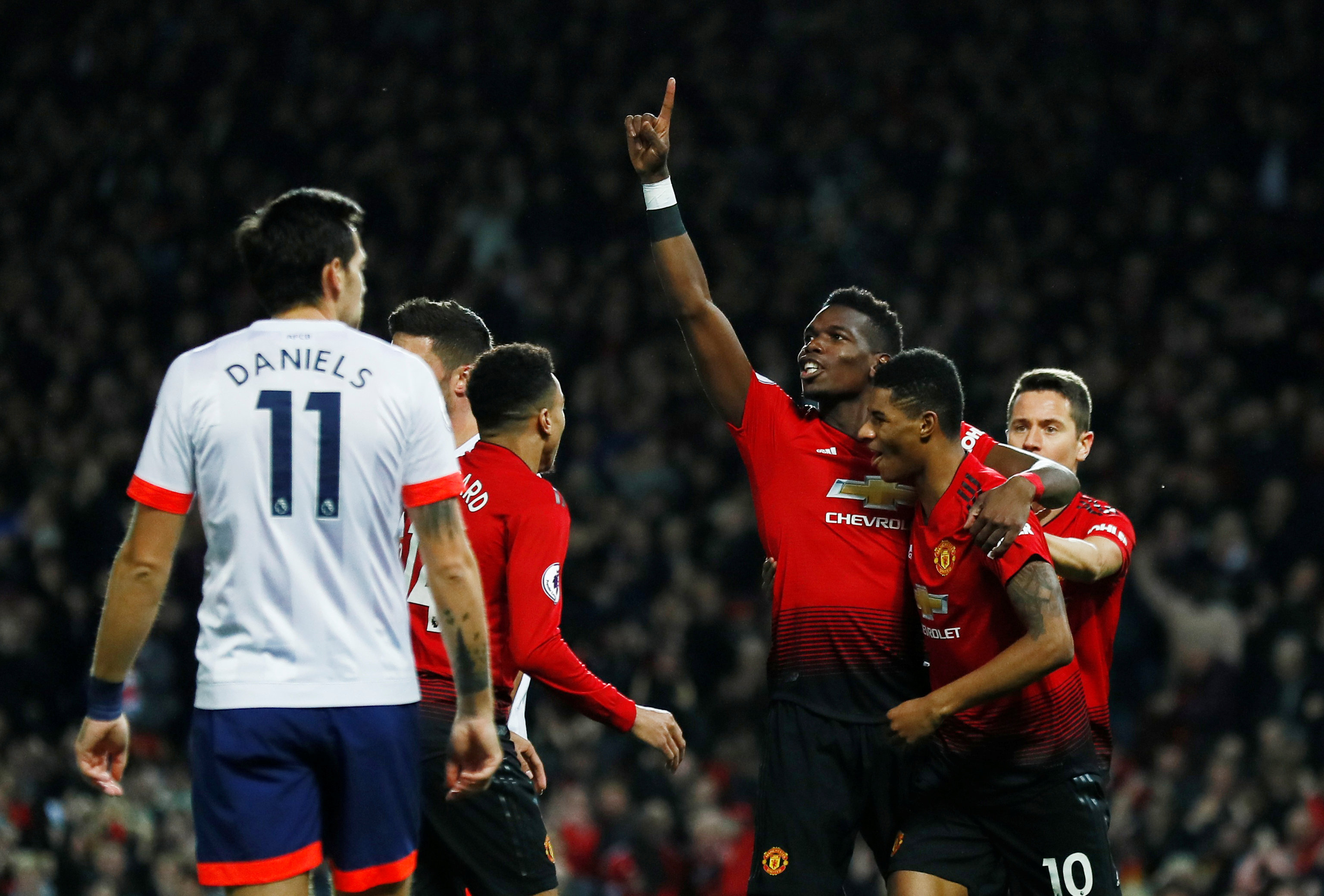 还是控球 还是控球